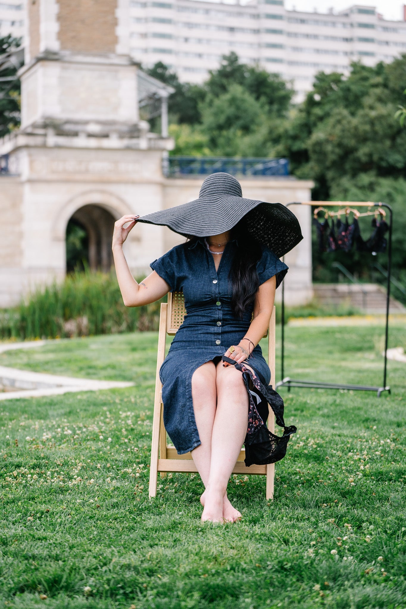 Quelle forme de soutien-gorge choisir quand on a une forte poitrine ?
